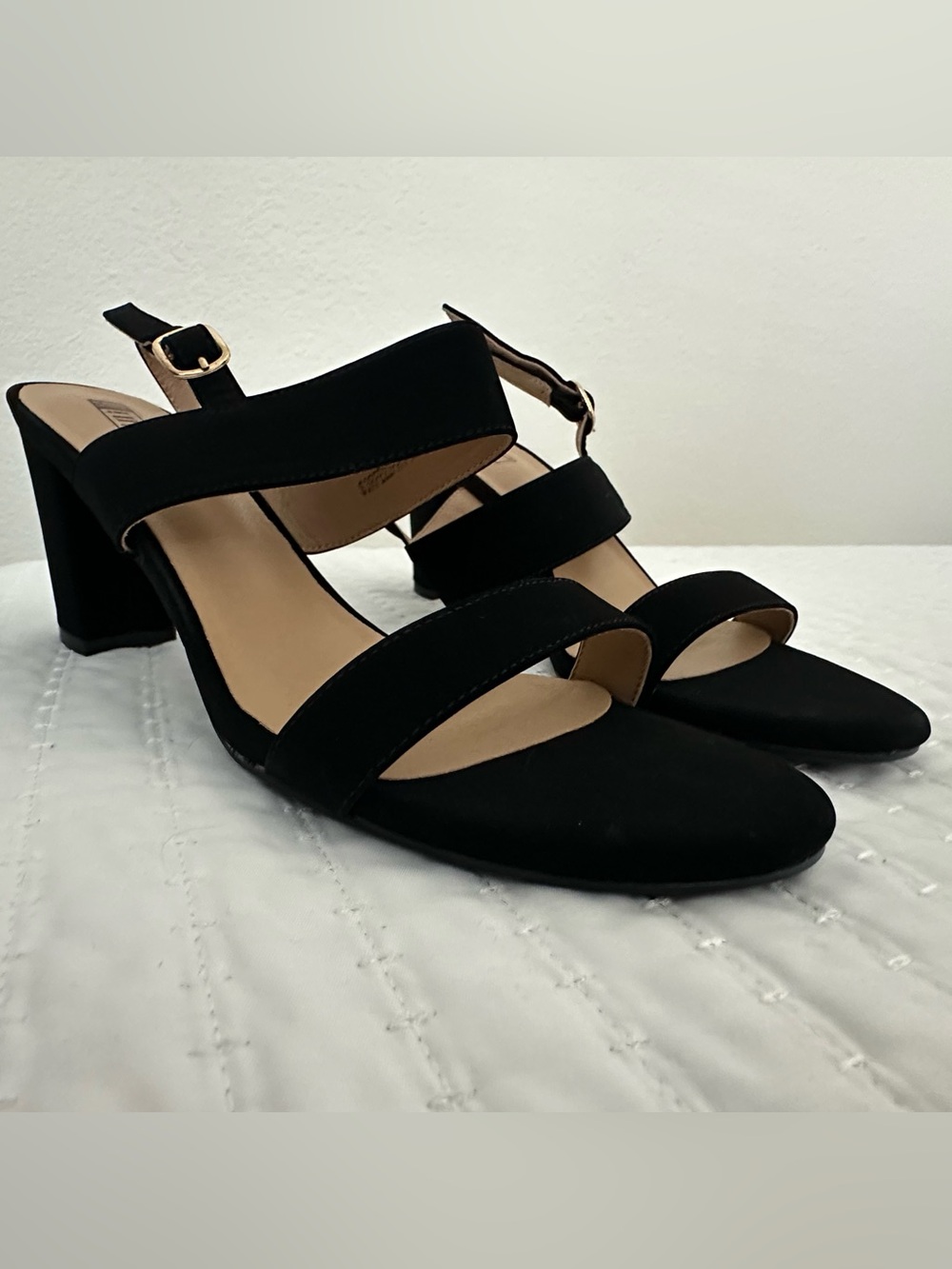 IDIFU Black Strappy Block Heel Sandals